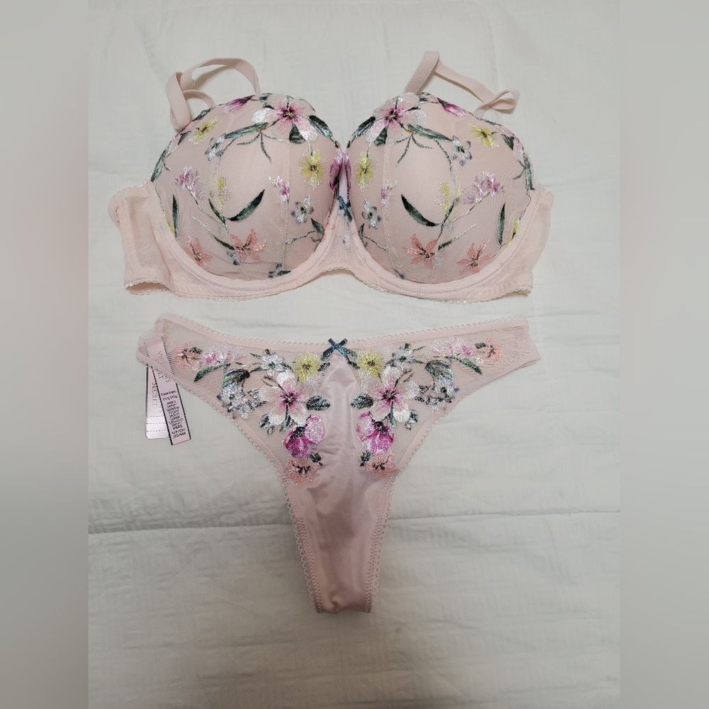 Victoria Secret floral bra and pantie set